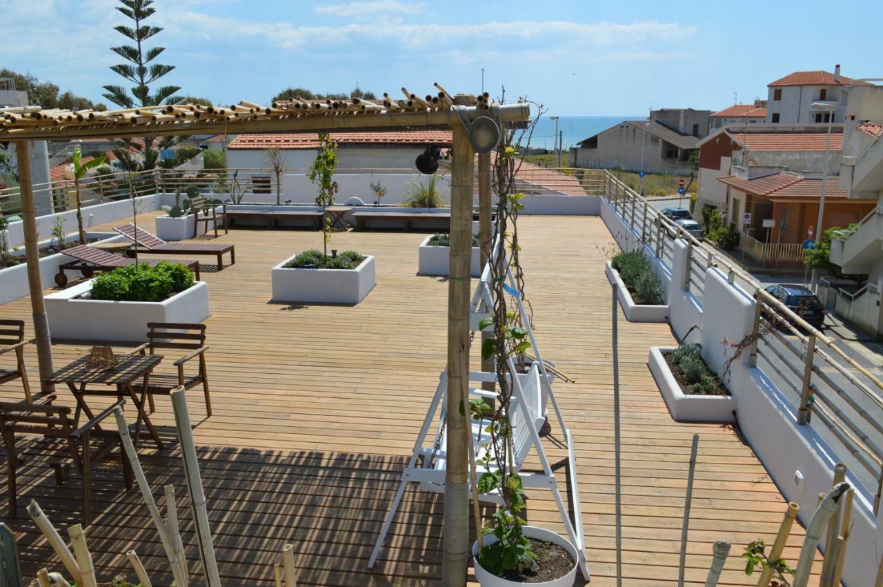 Sempreverde Atelier B&B Punta Secca Esterno foto