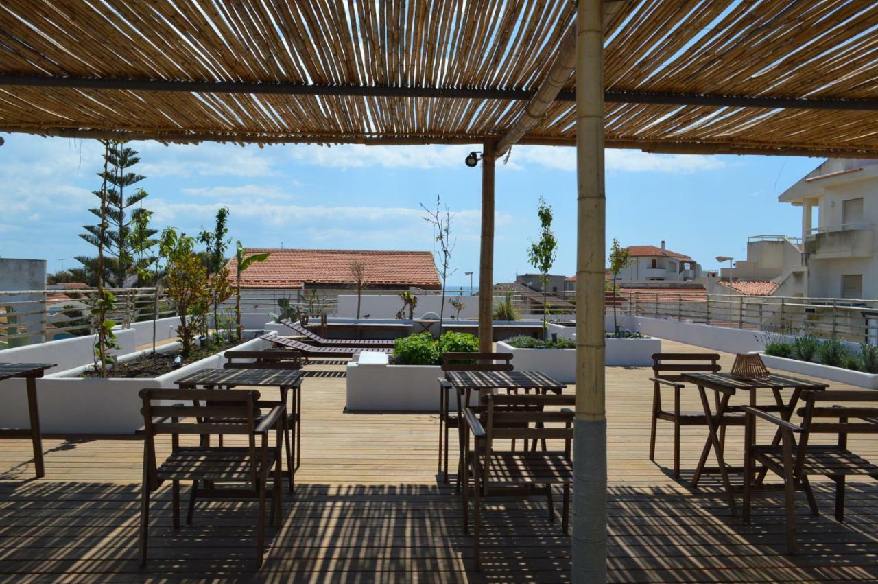 Sempreverde Atelier B&B Punta Secca Esterno foto